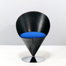Lade das Bild in den Galerie-Viewer, rare Verner Panton VP01 B cone chair
