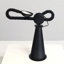 Lade das Bild in den Galerie-Viewer, black Gaucho lamp by Studio P.E.R for Egoluce