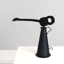 Lade das Bild in den Galerie-Viewer, black Gaucho lamp by Studio P.E.R for Egoluce