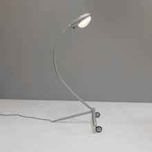 Lade das Bild in den Galerie-Viewer, Marc Newson Supper Guppy Lamp for Idée - 1987 (price on request)
