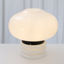 Lade das Bild in den Galerie-Viewer, Vintage Space Age Lampe von Limburg
