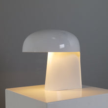 Lade das Bild in den Galerie-Viewer, Gerd Lange Body Lampe for Fehlbaum
