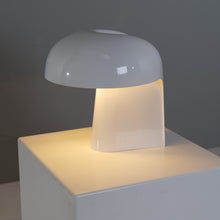 Lade das Bild in den Galerie-Viewer, Gerd Lange Body Lampe for Fehlbaum
