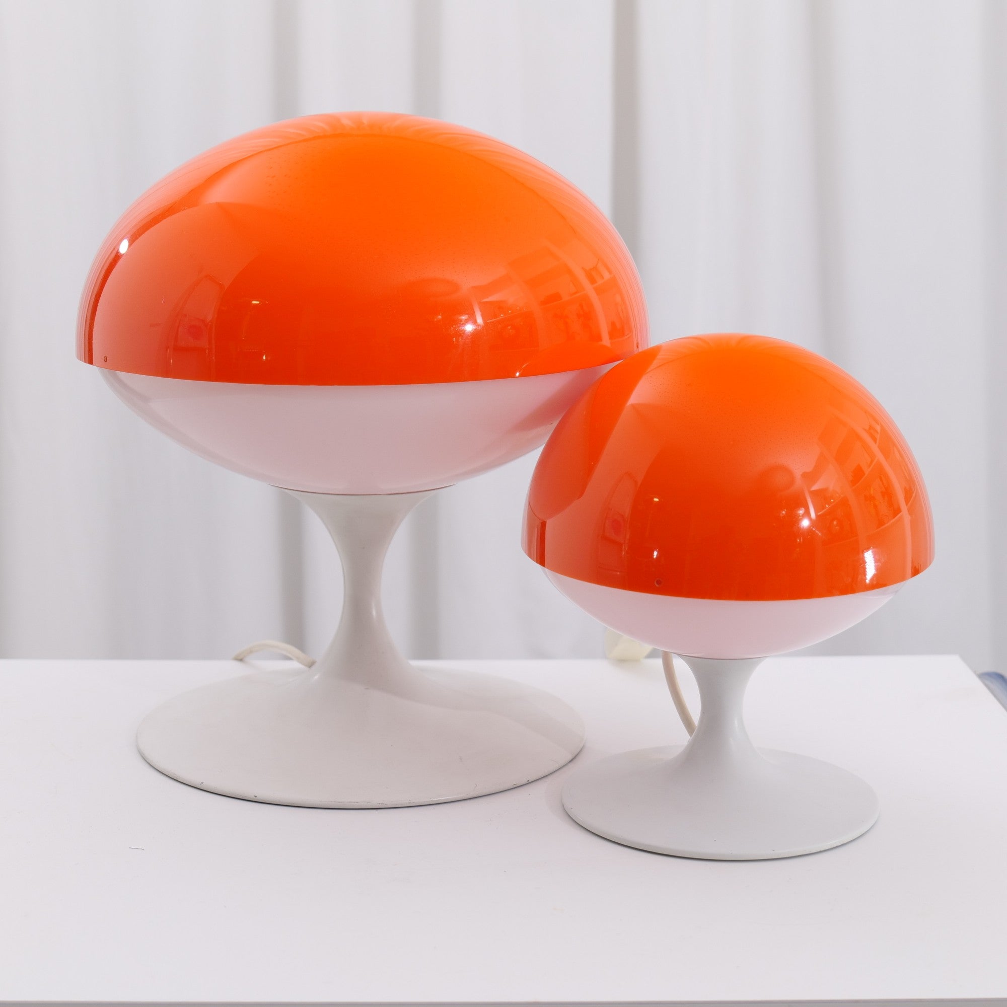 orange Temde space age mushroom lamp – SPEZIFIKUM